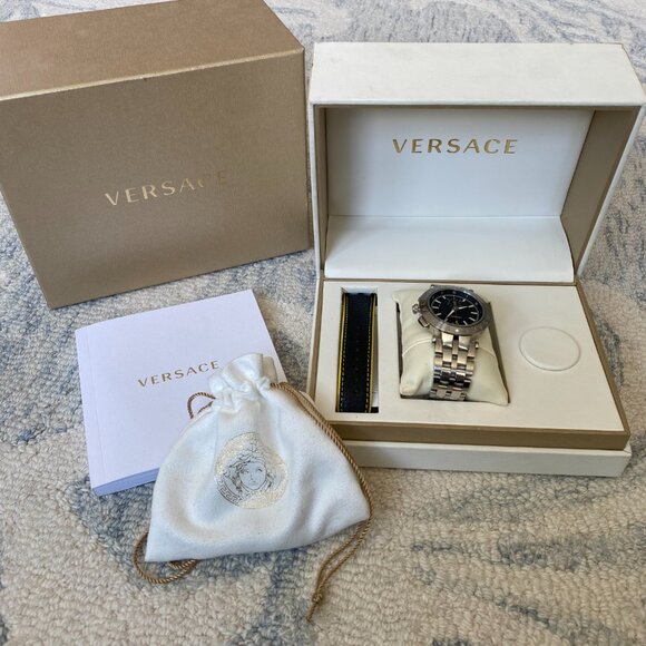 Versace Men's 'V-Race' Swiss Quartz Stainless Steel Watch - Picture 1 of 7